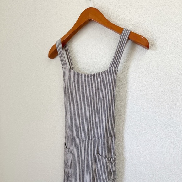 Free People Gray and Cream Stripped Off The Shore Linen Blend Overall Size 0 - Picture 2 of 10